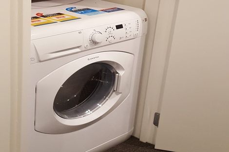 Photo of property in 3a Luxton Place, Mount Pleasant, Christchurch, 8081