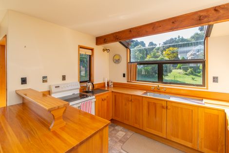 Photo of property in 6 Julius Place, Akaroa, 7520