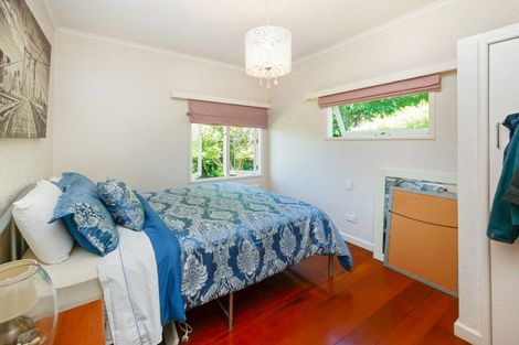 Photo of property in 10 Ormond Road, Hospital Hill, Napier, 4110