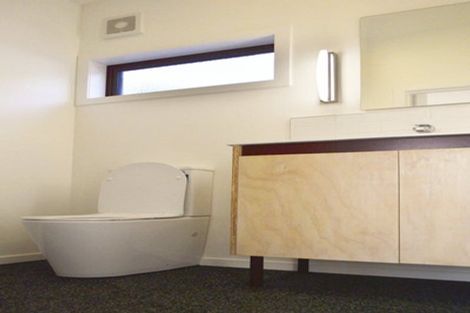 Photo of property in 9 Challis Place, Mount Pleasant, Christchurch, 8081