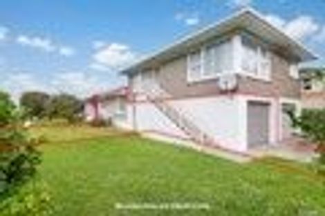Photo of property in 2/771 Beach Road, Browns Bay, Auckland, 0630