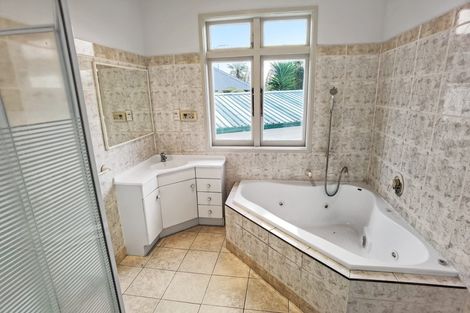 Photo of property in 21 Brentwood Avenue, Mount Eden, Auckland, 1024