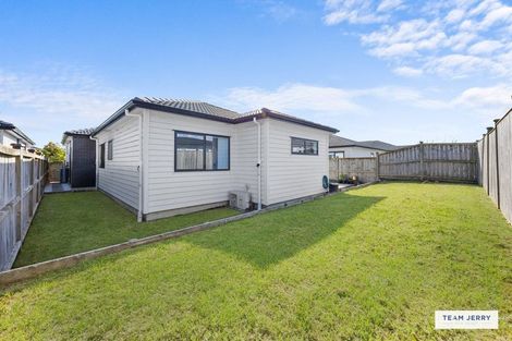 Photo of property in 25 Perkins Street, Papakura, 2110