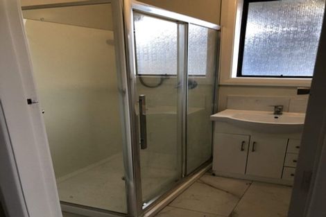 Photo of property in 15 Kaplan Avenue, Islington, Christchurch, 8042