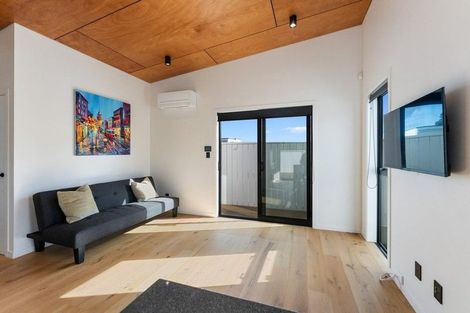 Photo of property in 57 Manly Street, Paraparaumu Beach, Paraparaumu, 5032