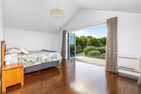 Photo of property in 80 Okura River Road, Okura, Albany, 0792