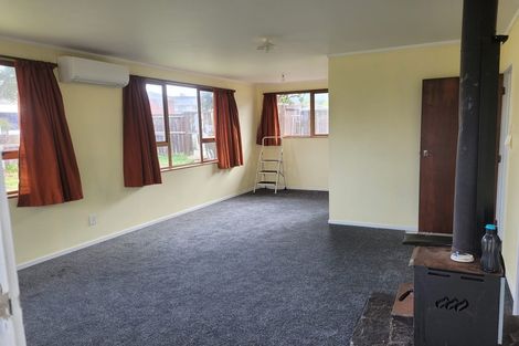 Photo of property in 1/46 Butterworth Drive, Glendene, Auckland, 0602