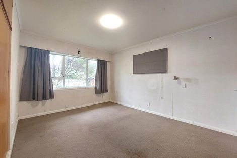 Photo of property in 56 Sherwood Avenue, Te Atatu South, Auckland, 0610