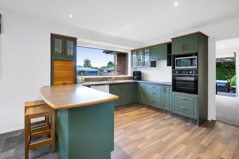 Photo of property in 9 Adam Lile Drive, Highlands Park, New Plymouth, 4312