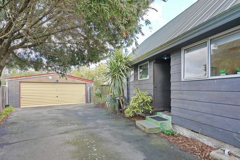 Photo of property in 6 Betula Place, Parklands, Christchurch, 8083