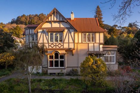 Photo of property in 10 Richmond Avenue, Nelson South, Nelson, 7010