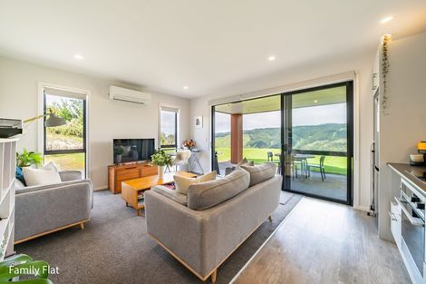 Photo of property in 46 Crest Road, Akatarawa, Upper Hutt, 5372