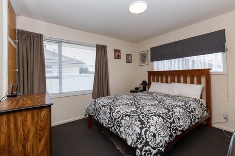 Photo of property in 25 Dunstan Crescent, Hornby, Christchurch, 8042