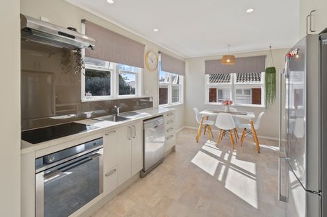 Photo of property in 13 Fairview Avenue, Opaheke, Papakura, 2113