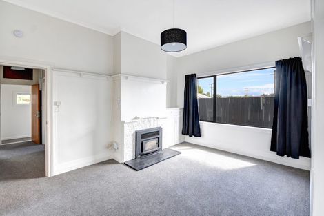 Photo of property in 4 Cross Street, Milton, 9220