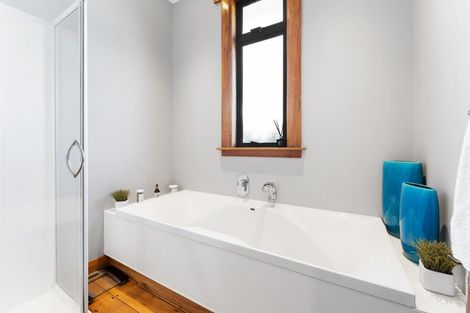 Photo of property in 65 Lemon Street, New Plymouth, 4310