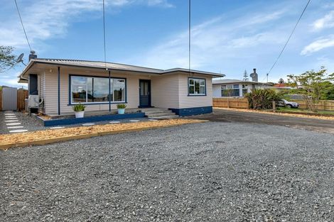 Photo of property in 97 Onerahi Road, Onerahi, Whangarei, 0110