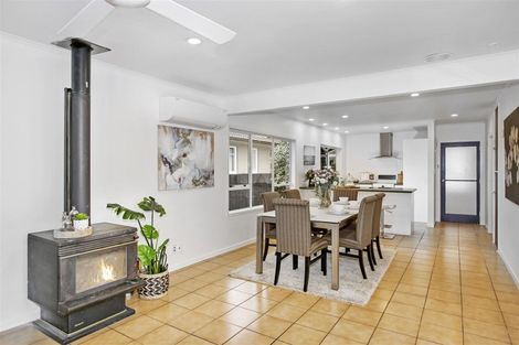 Photo of property in 8 Callis Avenue, Opaheke, Papakura, 2113