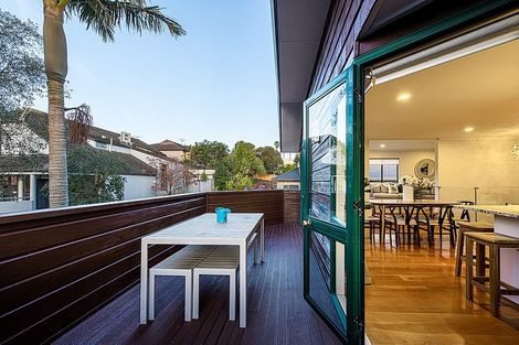 Photo of property in 1e Park Avenue, Takapuna, Auckland, 0622