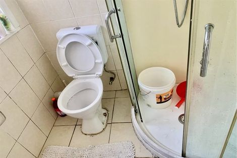 Photo of property in 1/16 Kenderdine Road, Papatoetoe, Auckland, 2025