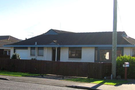 Photo of property in 19a Riverside Road, Orewa, 0931