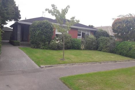 Photo of property in 22 Birkenhead Street, Avonhead, Christchurch, 8042
