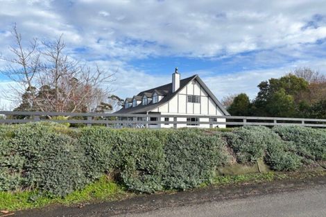 Photo of property in 33 Railway Terrace, Ohau, Levin, 5570