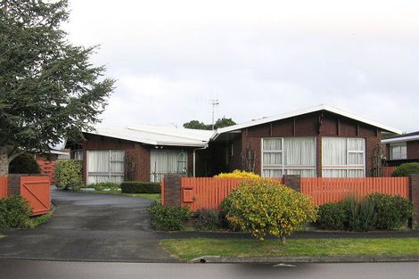 Photo of property in 21 Wallace Place, Hokowhitu, Palmerston North, 4410