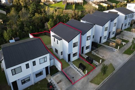 Photo of property in 49b Crestview Rise, Papakura, 2110