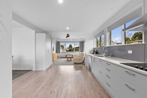 Photo of property in 1 Rambler Drive, Whakatane, 3120