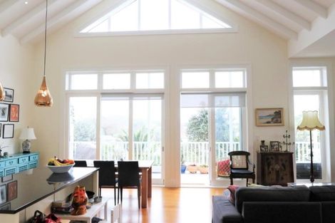 Photo of property in 38 Church Street, Devonport, Auckland, 0624