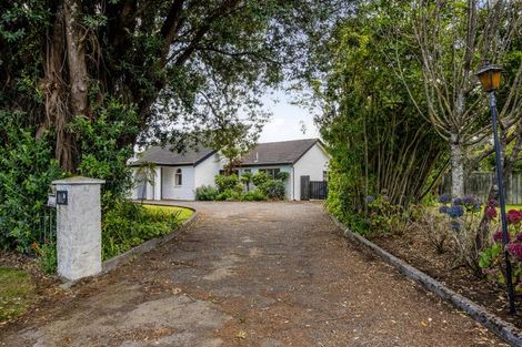 Photo of property in 116 Weraroa Road, Waverley, 4510