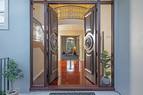 Photo of property in 26 Oliver Twist Avenue, Mellons Bay, Auckland, 2014