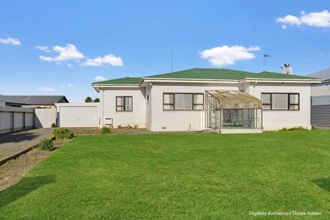 Photo of property in 72 Ferry Road, Clive, 4102