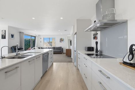 Photo of property in 5 Tavarnya Way, Patumahoe, Pukekohe, 2679