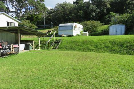 Photo of property in 10 Ohawini Road, Oakura, Hikurangi, 0184