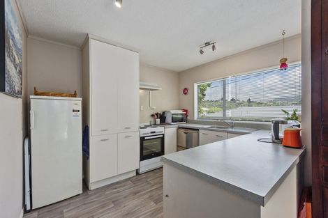 Photo of property in 2/19 James Grove, Stokes Valley, Lower Hutt, 5019