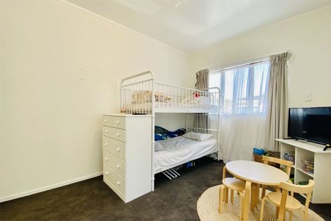 Photo of property in 3a Domain Road, Weymouth, Auckland, 2103