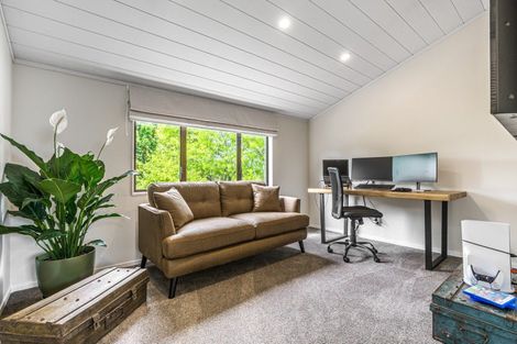 Photo of property in 24 Culver Terrace, Howick, Auckland, 2014