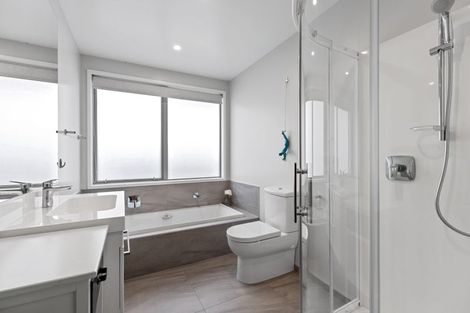 Photo of property in 35 Saint Pauls Drive, Brookfield, Tauranga, 3110