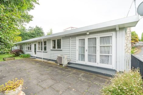 Photo of property in 15a Clark Place, Hillcrest, Hamilton, 3216