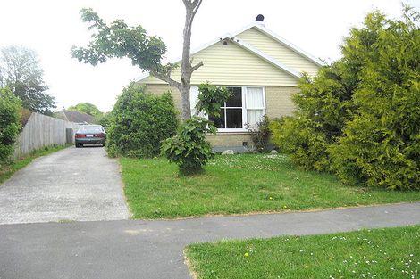 Photo of property in 36 Uxbridge Street, Redwood, Christchurch, 8051
