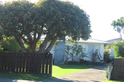 Photo of property in 19 Winton Street, Paraparaumu Beach, Paraparaumu, 5032