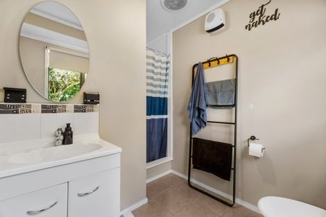 Photo of property in 2 Sheridan Crescent, Leamington, Cambridge, 3432