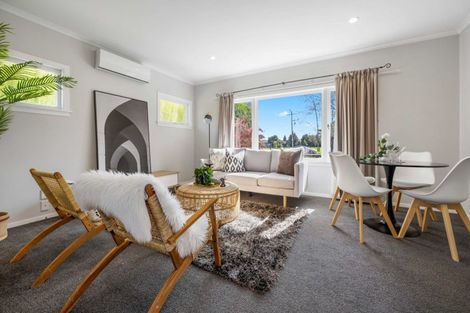 Photo of property in 18 Duncan Road, St Andrews, Hamilton, 3200