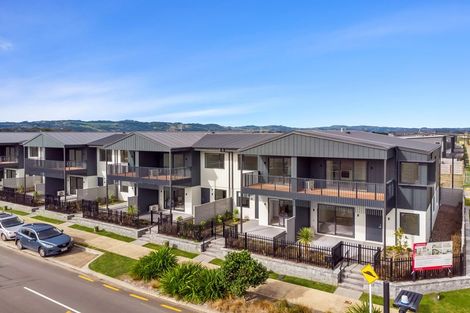 Photo of property in 1 Kohepiro Lane, Rosehill, Papakura, 2113