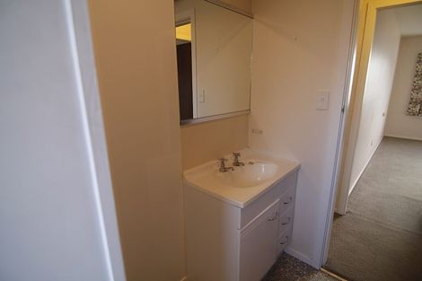 Photo of property in 3/36 Division Street, Riccarton, Christchurch, 8041