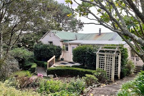 Photo of property in 159f Portsmouth Road, Bombay, 2675