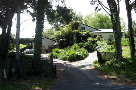 Photo of property in 32 Montgomery Road, Westmere, Whanganui, 4501