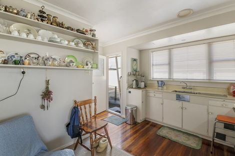 Photo of property in 66 Winchester Street, Levin, 5510